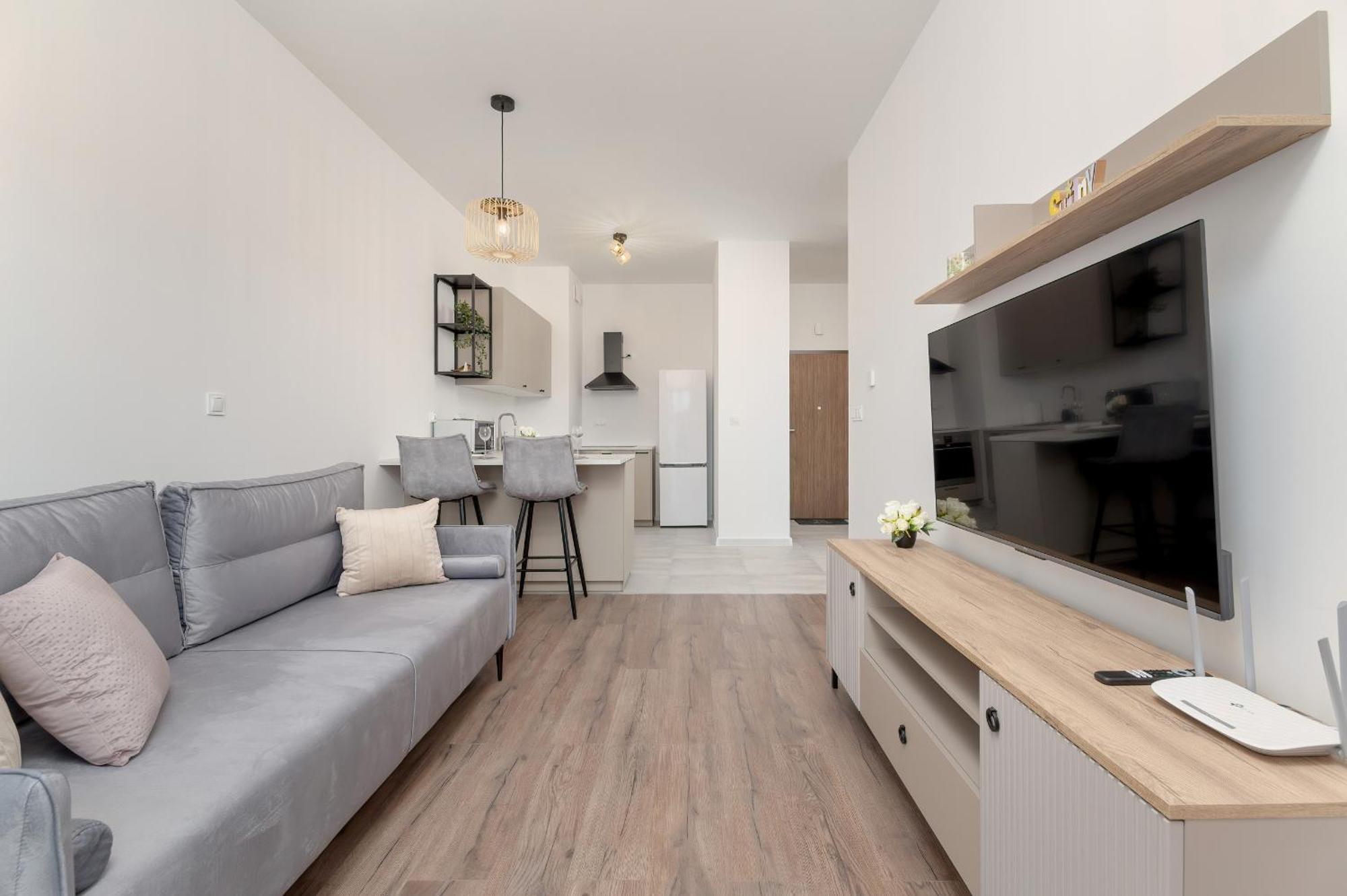 Apartment Cosy With Balcony In By Renters Rzeszow