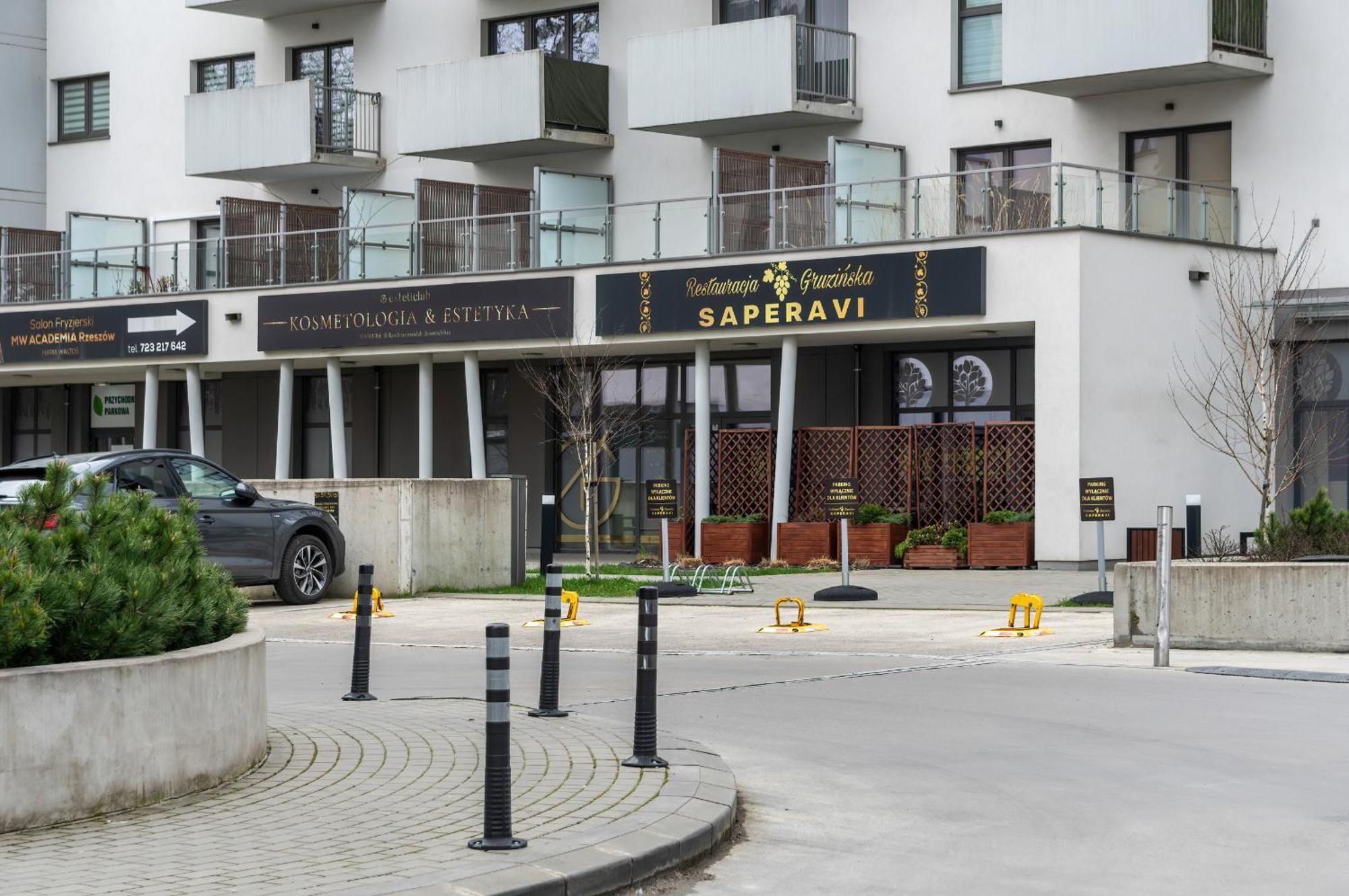 Apartment Cosy With Balcony In By Renters